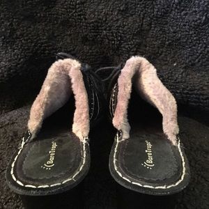 BareTrap Black Suede Slides size 8